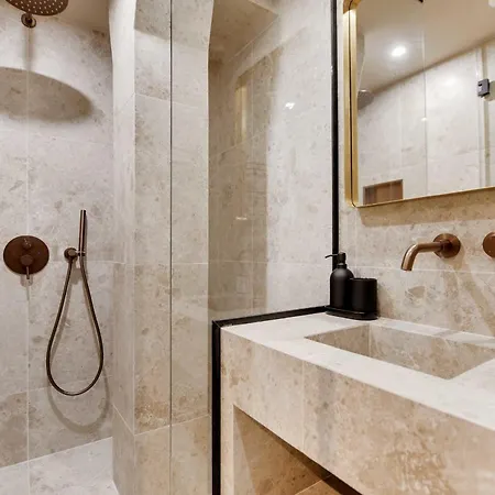 Apartment Amazing Caire Montorgueil Paris