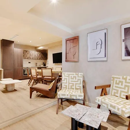 Amazing Caire Montorgueil