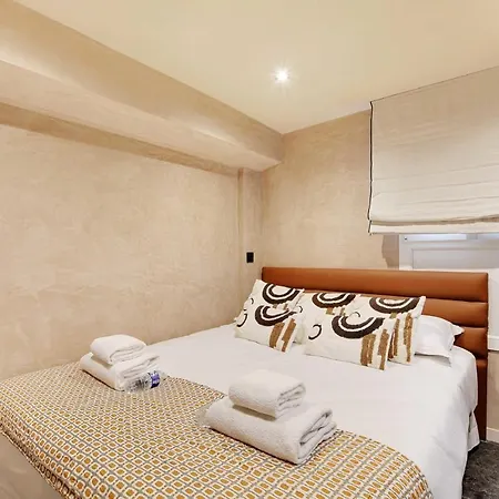 Апартаменты Amazing Caire Montorgueil *